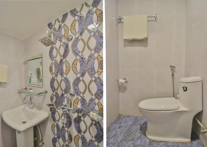 Oyo 676 Maalaxmi Hotel 3*